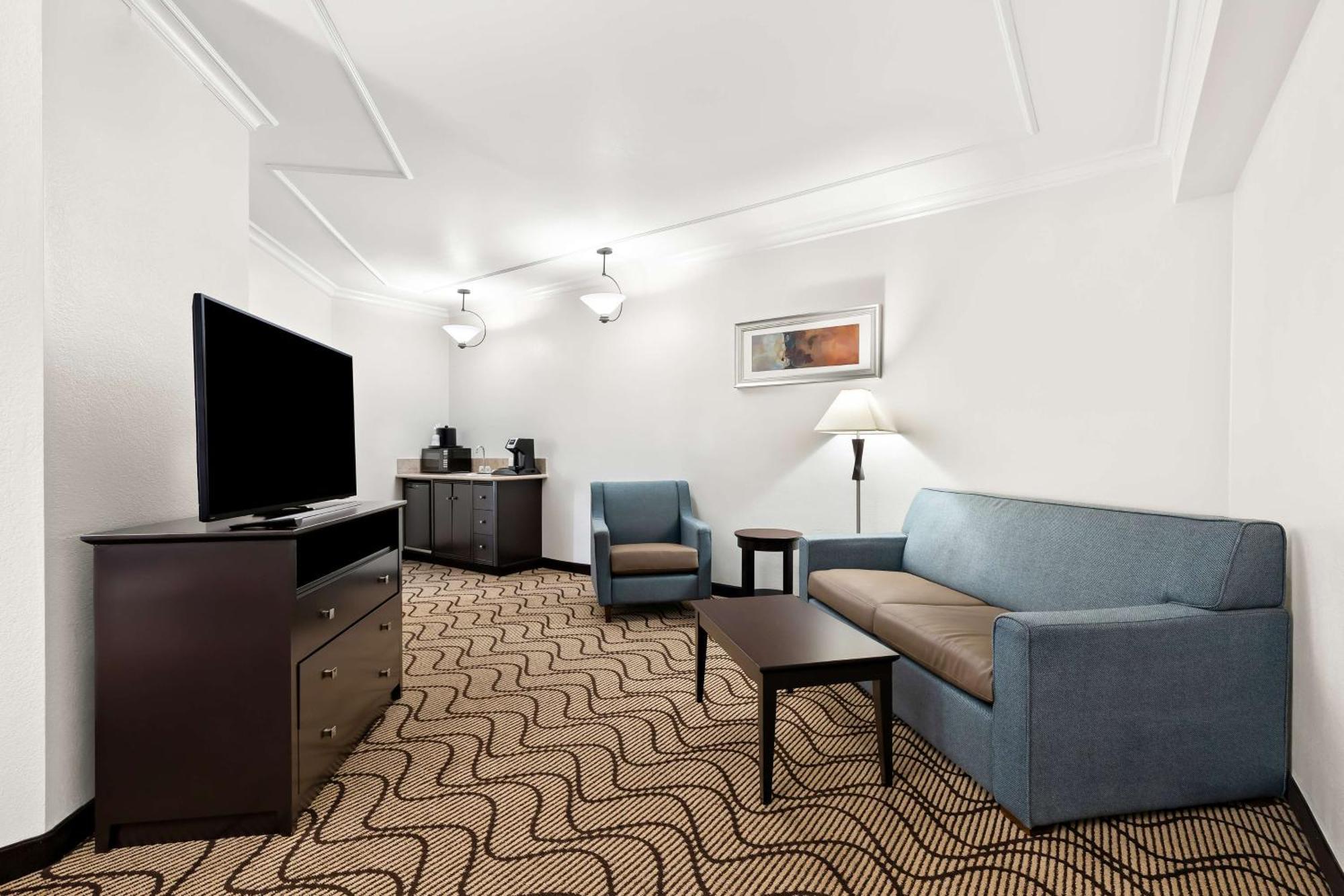 Best Western Plus Irvine Spectrum Hotel Лейк Форест Екстериор снимка